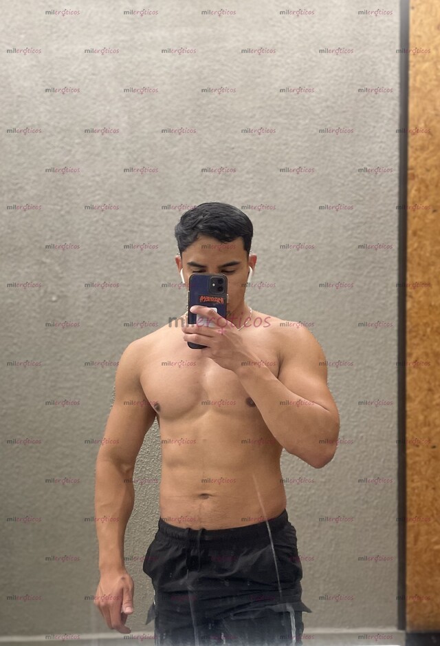 FOTOS DE JOVENCITO MASCULINO MUY ARDIENTE DISPUESTO A COMPLACER TUS FANTASÍAS