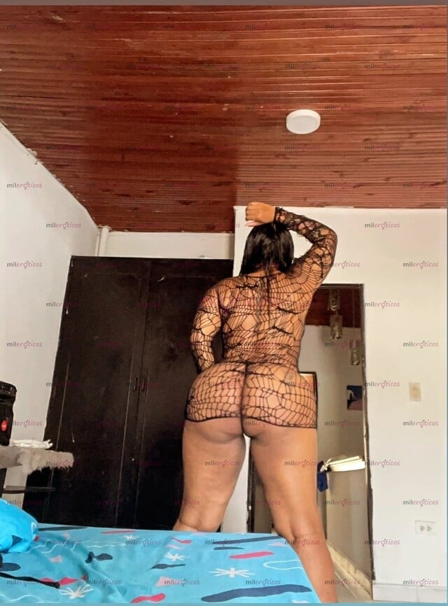 FOTOS DE CAMILA RICA INDIA CULONA DESEOSA EN CUMPLIR TUS FANTASIAS
