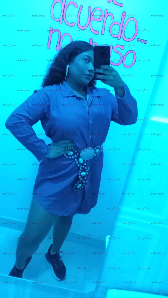 FOTOS DE MORENAZA ARDIENTE CALIENTE DISPUESTA TODO Y UN POCO MÁS