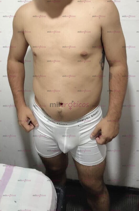FOTOS DE HOLA MI NOMBRE ES CARLOS TENGO 26 AÑOS SOY ACTIVO