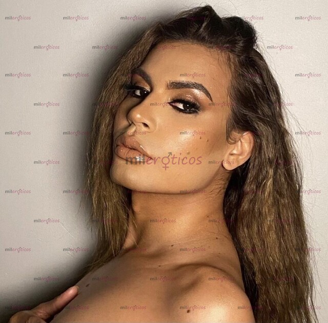 FOTOS DE LEONISSE CHARMING AND SENSUAL . SEX & FUN !