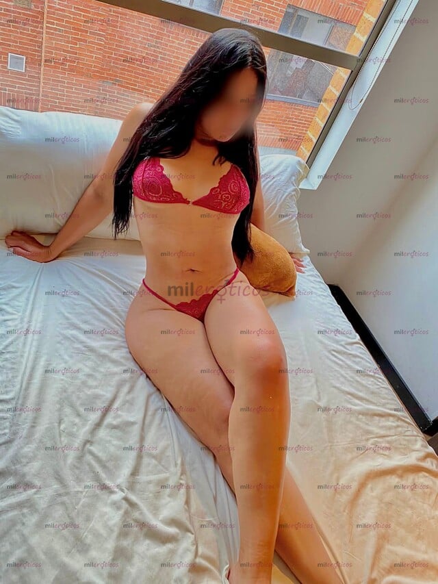 FOTOS DE HERMOSA MASAJISTA CON EXPERIENCIA ESPERA POR TI