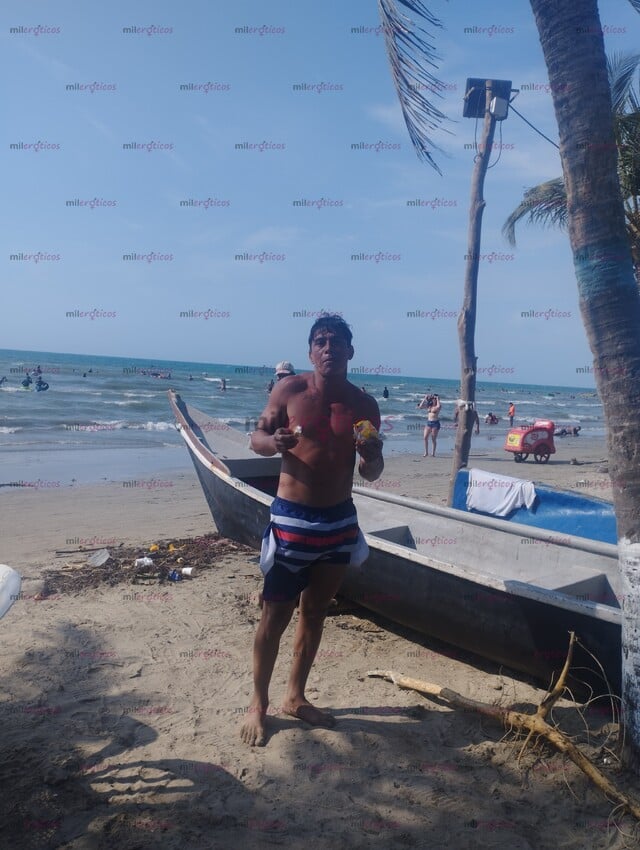 FOTOS DE ESTOY MÁS CALIENTE Y ARDIENTE CON UNA V DE 23 CM TAMBIÉN VENDO CONTENIDO Y H
