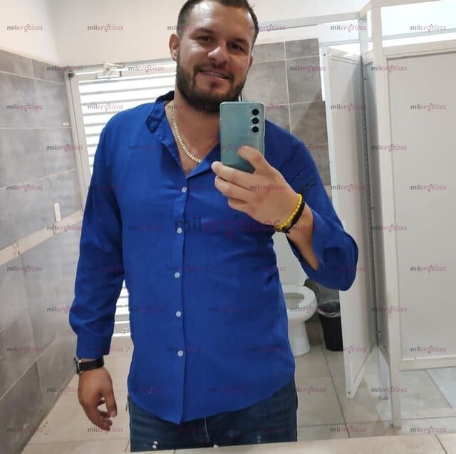 FOTOS DE SEMENTAL DOTADO CON BUENA VERGA Y LECHUDO PARA QUE TE TRAGUES TODA MI LECHE