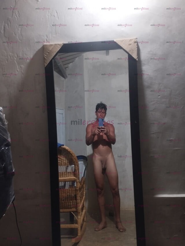 FOTOS DE ESTOY MÁS CALIENTE Y ARDIENTE CON UNA V DE 23 CM TAMBIÉN VENDO CONTENIDO Y H