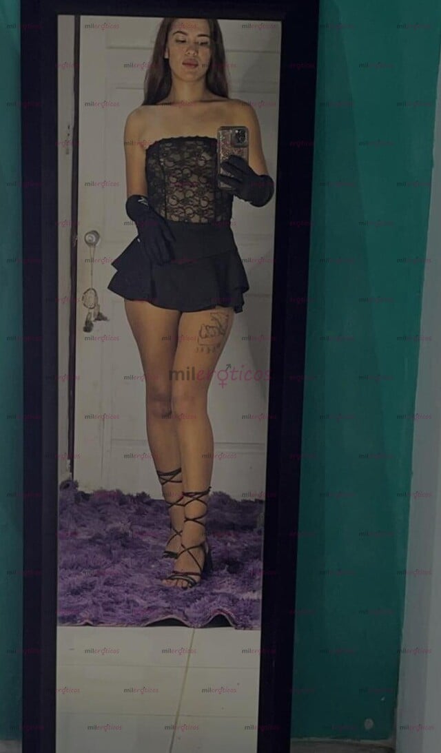 FOTOS DE ESTOY DE REGRESO!!!19 AÑITOS PETIT NALGONA Y RICA AL ALCANCE DE TUS MANOS PAPI