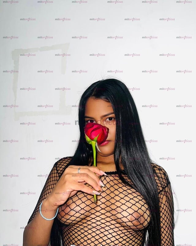 FOTOS DE KAROL TRAVIEZA Y JUGUETONA PARA PASARLA RICO MI AMOR TE ESPERO