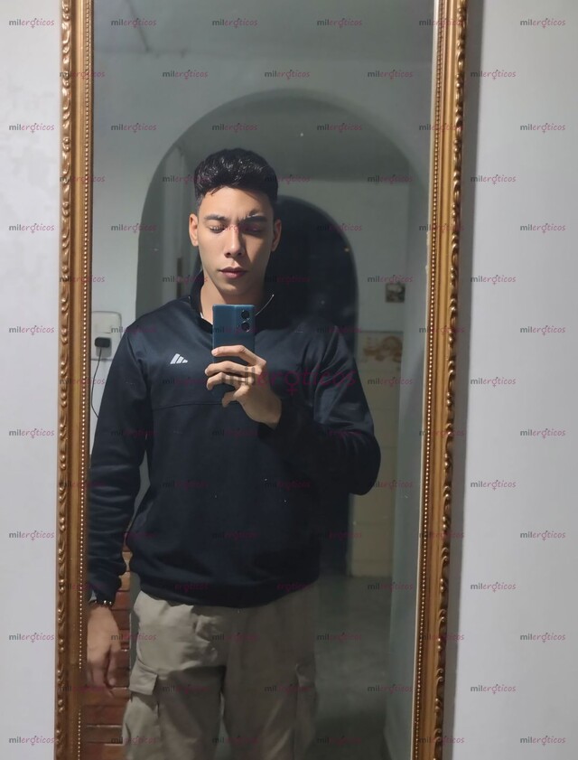 FOTOS DE SANTIAGO UNIVERSITARIO BILINGÜE 24 AÑOS (20CM)