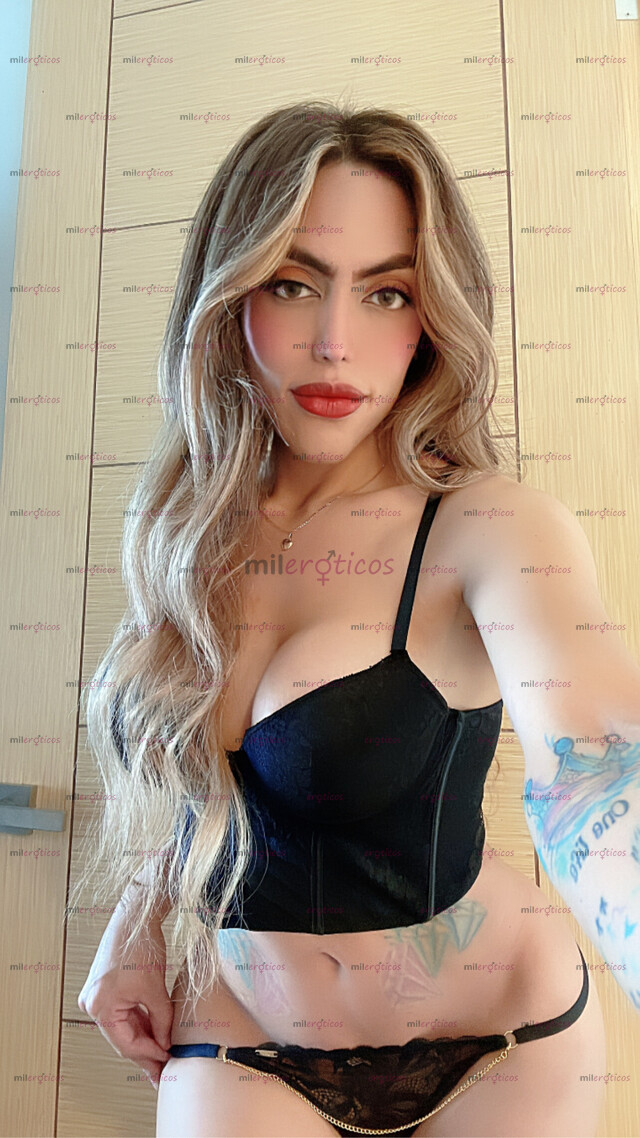 FOTOS DE LA MÁS BELLA DEL ÁREA SACÁNDOTE TODA LACHE