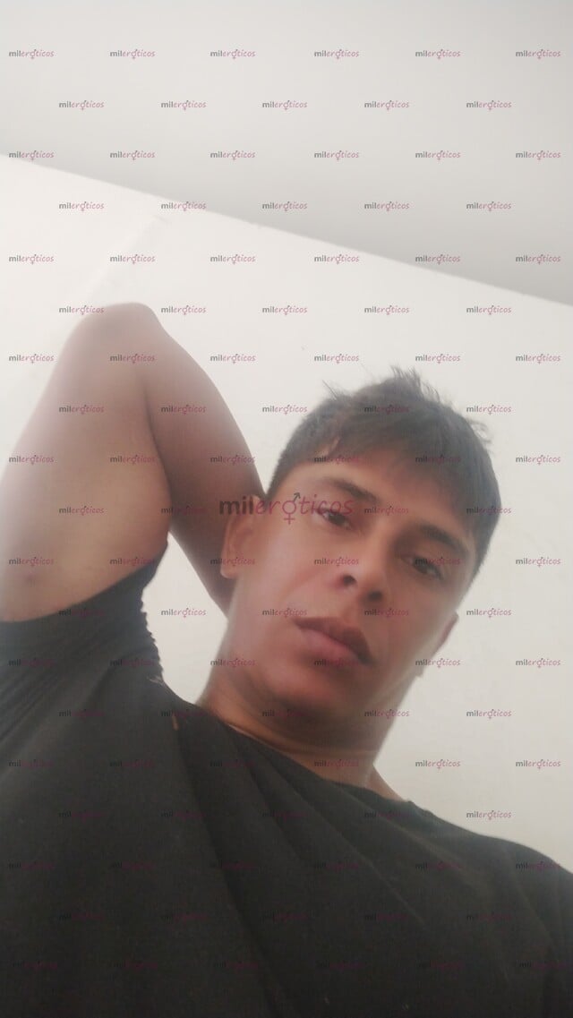 FOTOS DE ESTOY DE PASA POR POCO DÍAS AQUÍ EN TU CIUDAD ME ENCUENTRO UBICADO EN SERIE PERO