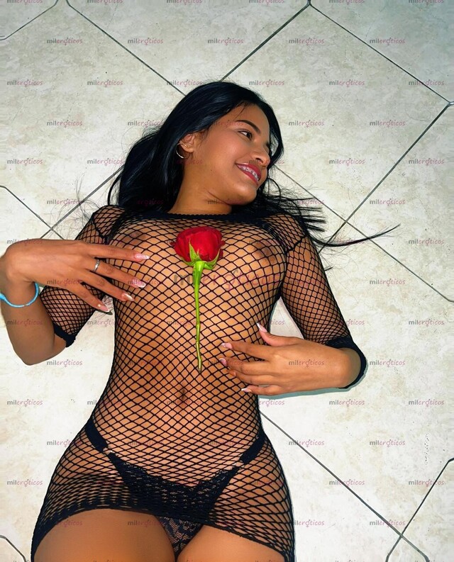 FOTOS DE KAROL TRAVIEZA Y JUGUETONA PARA PASARLA RICO MI AMOR TE ESPERO
