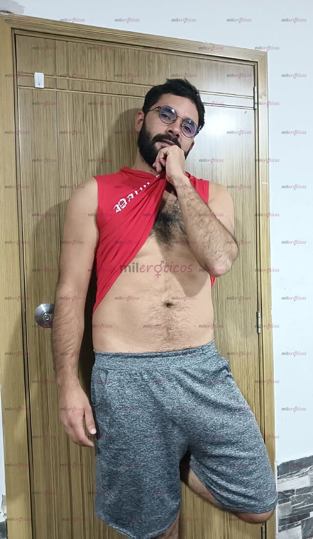 FOTOS DE HOMBRE HETEROSEXUALIDAD 10000% ACTIVO DOMINANTE