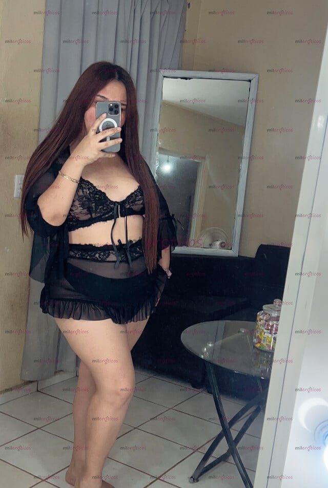 FOTOS DE GORDITA SEXI, FEMENINA, HIGIÉNICA PARA COMPLACERTE EN TODO