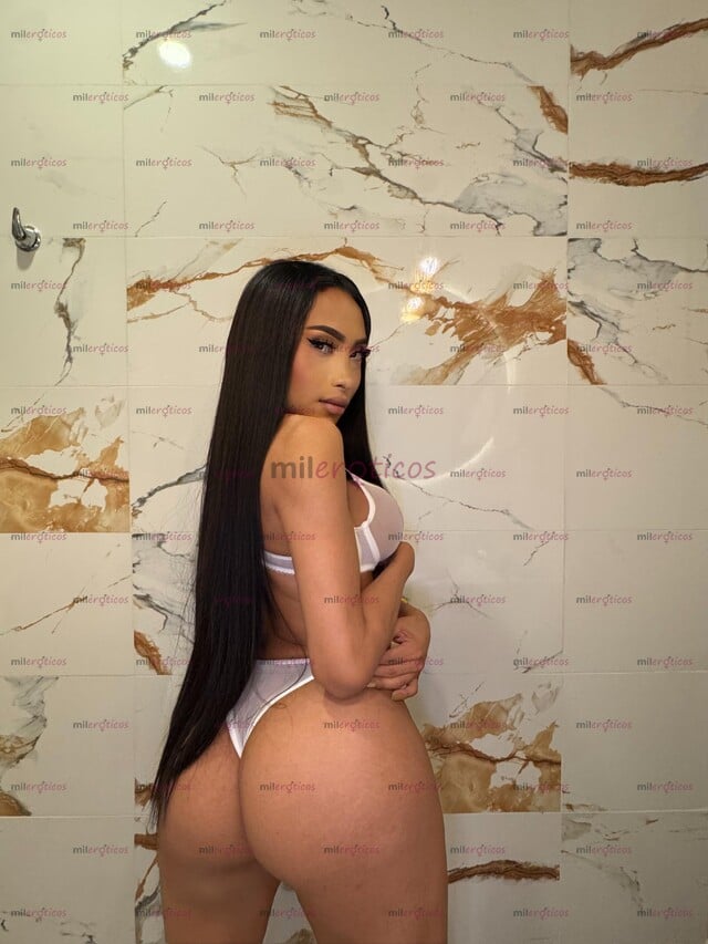 FOTOS DE MORENA CALIENTE ENTRONA CON UNA VERGA TOTALMENTE FUNCIONAL TE DOY LECHE