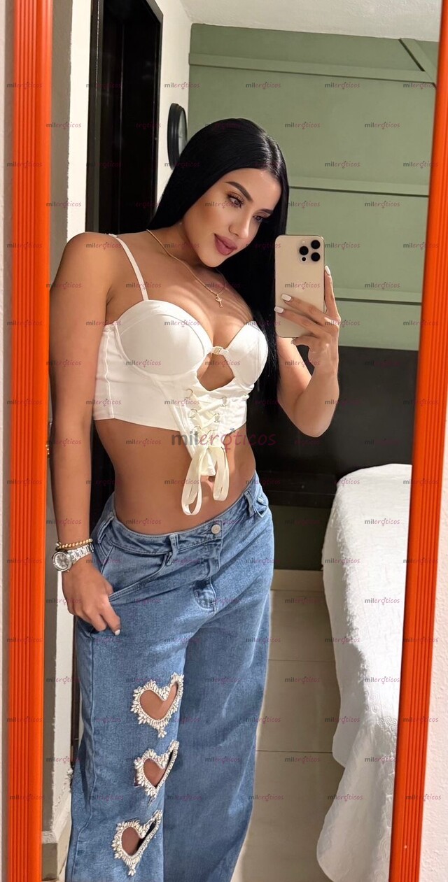 FOTOS DE HOLA MIS AMORES COLOMBIANA DISPUESTA A COMPLACERTE EN TODAS TUS FANTASÍAS