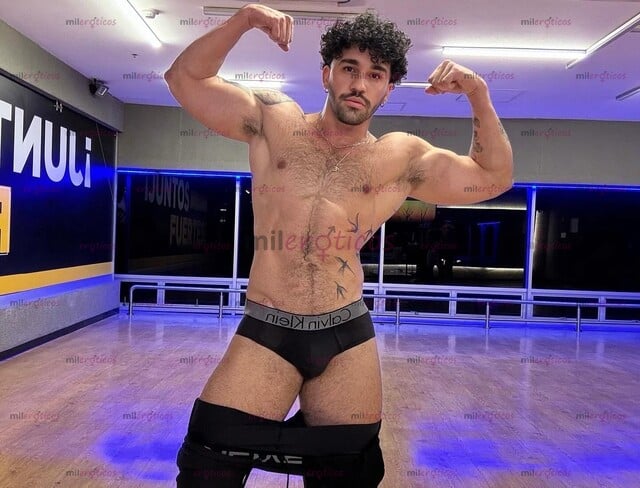 FOTOS DE MASAJISTA EROTICO 100% VERSATIL Y VARONIL 18 CM DE VERGA Y BUEN CULO