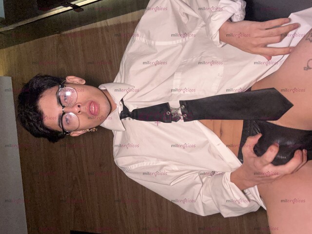 FOTOS DE TWINK DELGADO MUY SEXY , SEGURO PARA TI BEBÉ