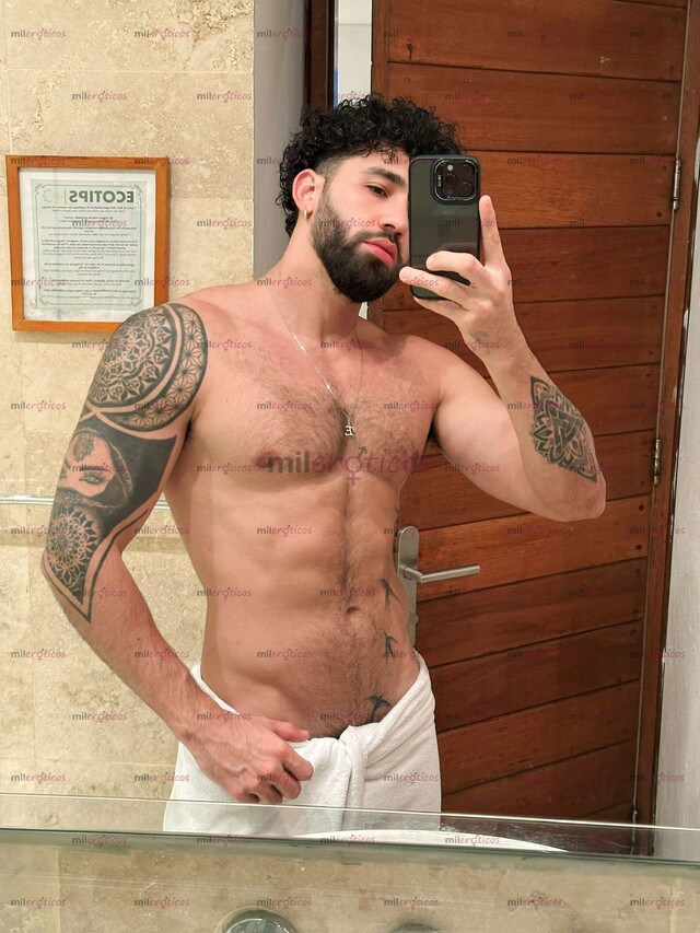 FOTOS DE MASAJISTA EROTICO 100% VERSATIL Y VARONIL 18 CM DE VERGA Y BUEN CULO