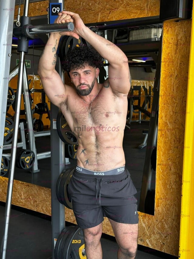 FOTOS DE MASAJISTA EROTICO 100% VERSATIL Y VARONIL 18 CM DE VERGA Y BUEN CULO