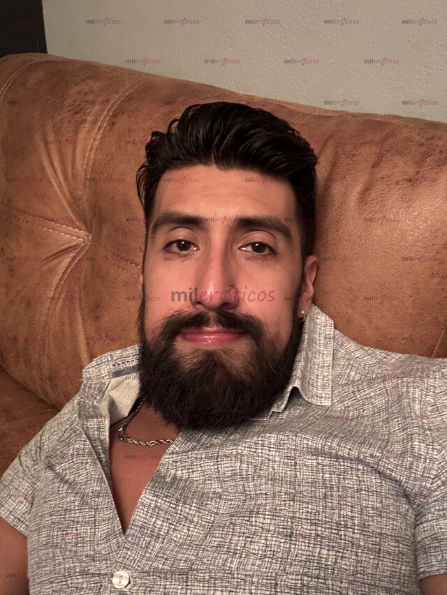 FOTOS DE BJ VARONIL CABRÓN GRANDOTE TATUADO Y BARBÓN COMPLACIENTE