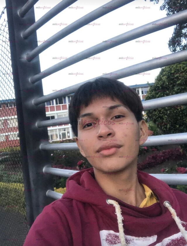 FOTOS DE SOY MUY SUMISO ME GUSTA JUGAR CON MIS COSITAS Y ME GUSTA CHUPAR