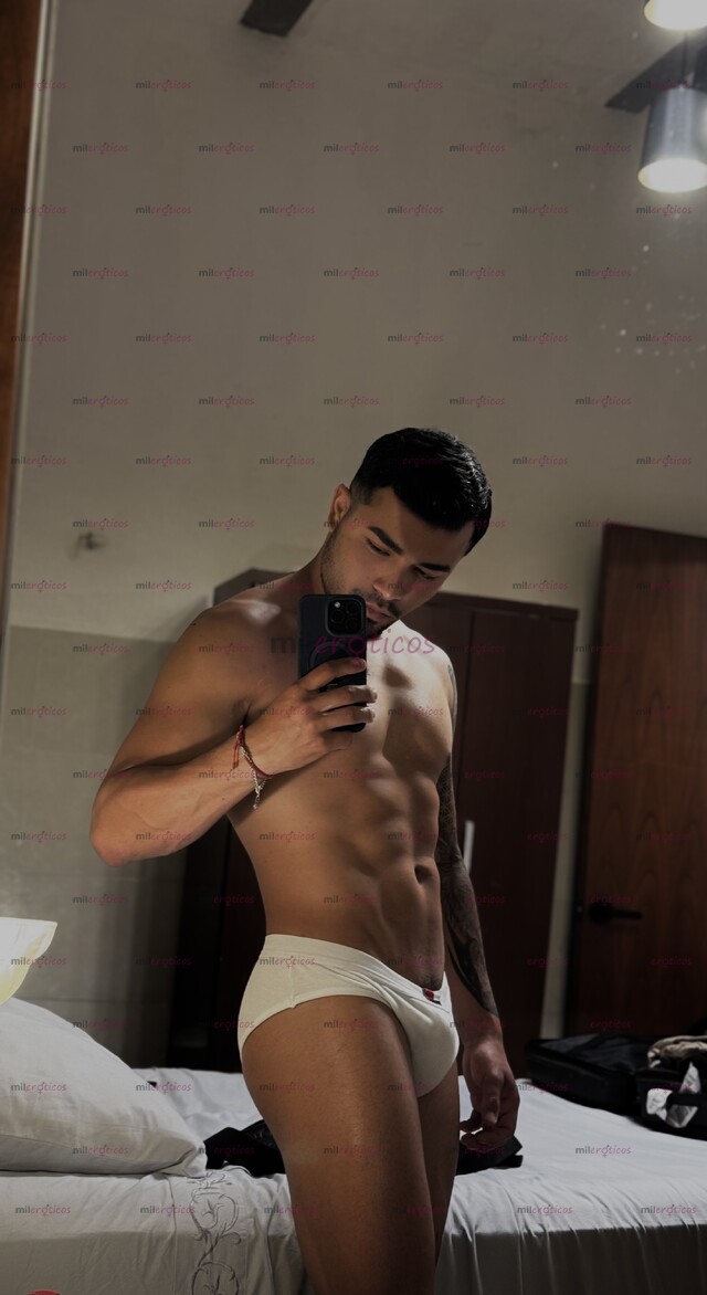 FOTOS DE MACHO BISEXUAL TATUADO VARONIL CALIENTE DISPONIBLE