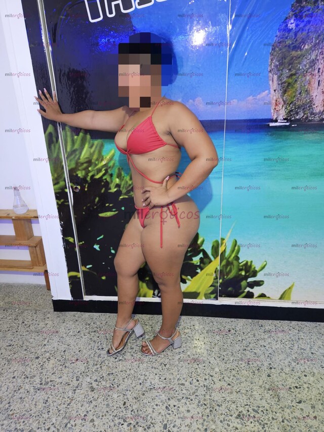 FOTOS DE ARDIENTE Y PASIONAL SHARON LA REYNA DEL SEXO