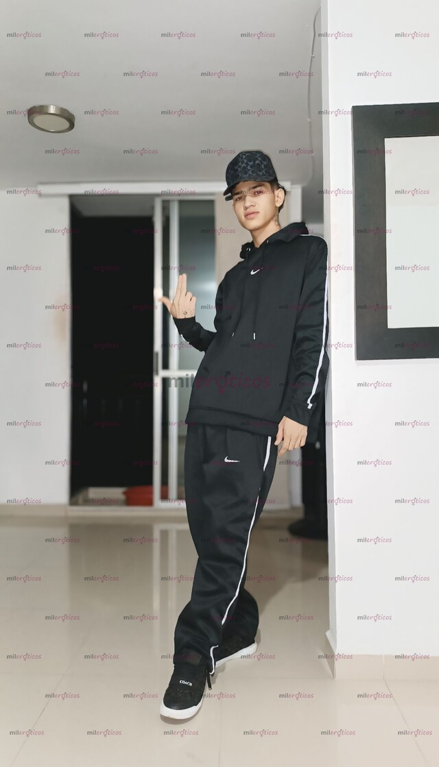 FOTOS DE HOLA SOY LIAM CHICO NUEVO EN LA CIUDAD SERVICIO VIRTUAL