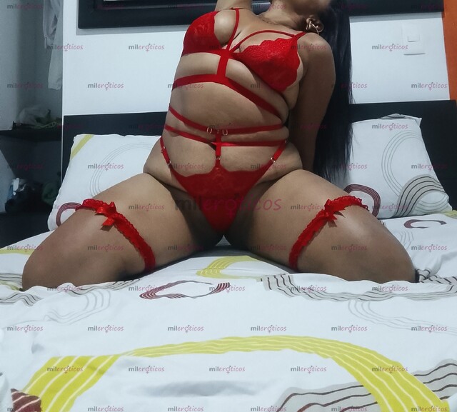 FOTOS DE MADURA EXQUISITA DE PIEL CANELA CON DELICIOSOS TRIPLATOS CON PROMOS D PASO 24 HR