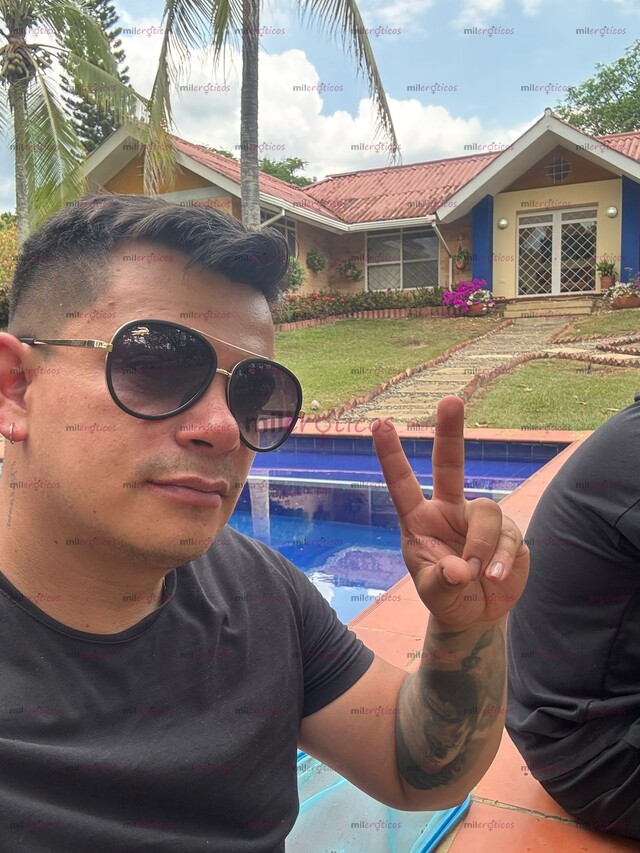 FOTOS DE MADURO CACHONDO, CON UN BUEN MATERIAL, SOY COMPLACIENTE, LLAMADAS DESDE 10K