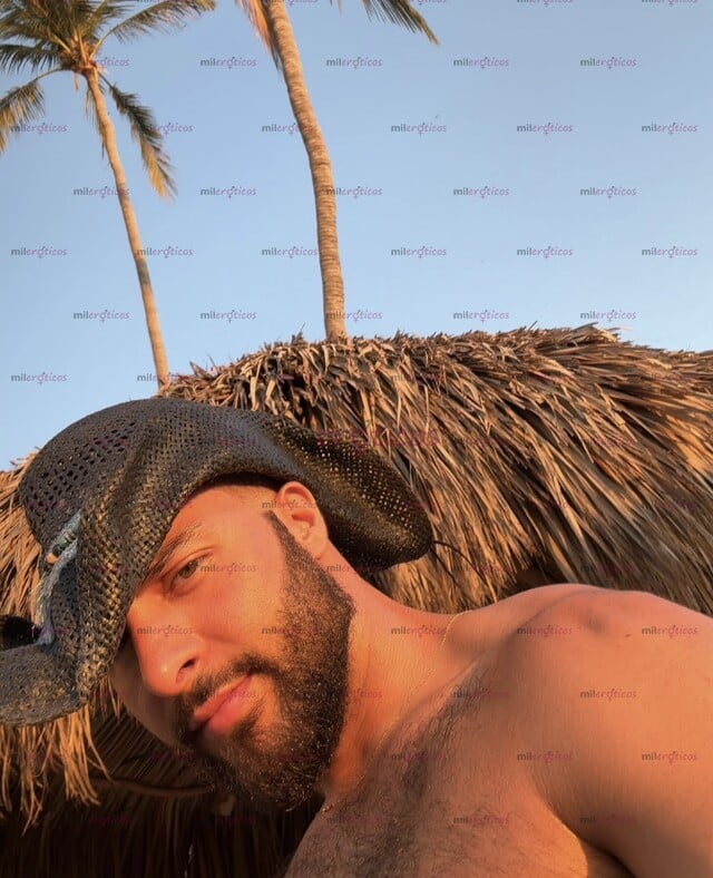 FOTOS DE LATINO MORBOSO Y COMPLACIENTE! CONTÁCTAME!