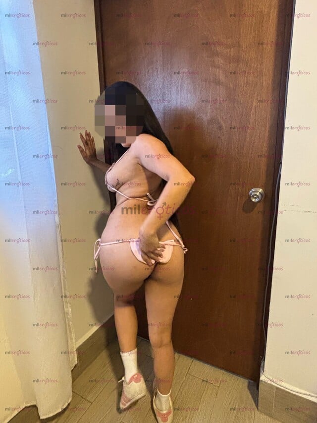 FOTOS DE TU RICA MILF FAVORITA CARAMELO SOY LA INDICADA PARA TI BESITOS