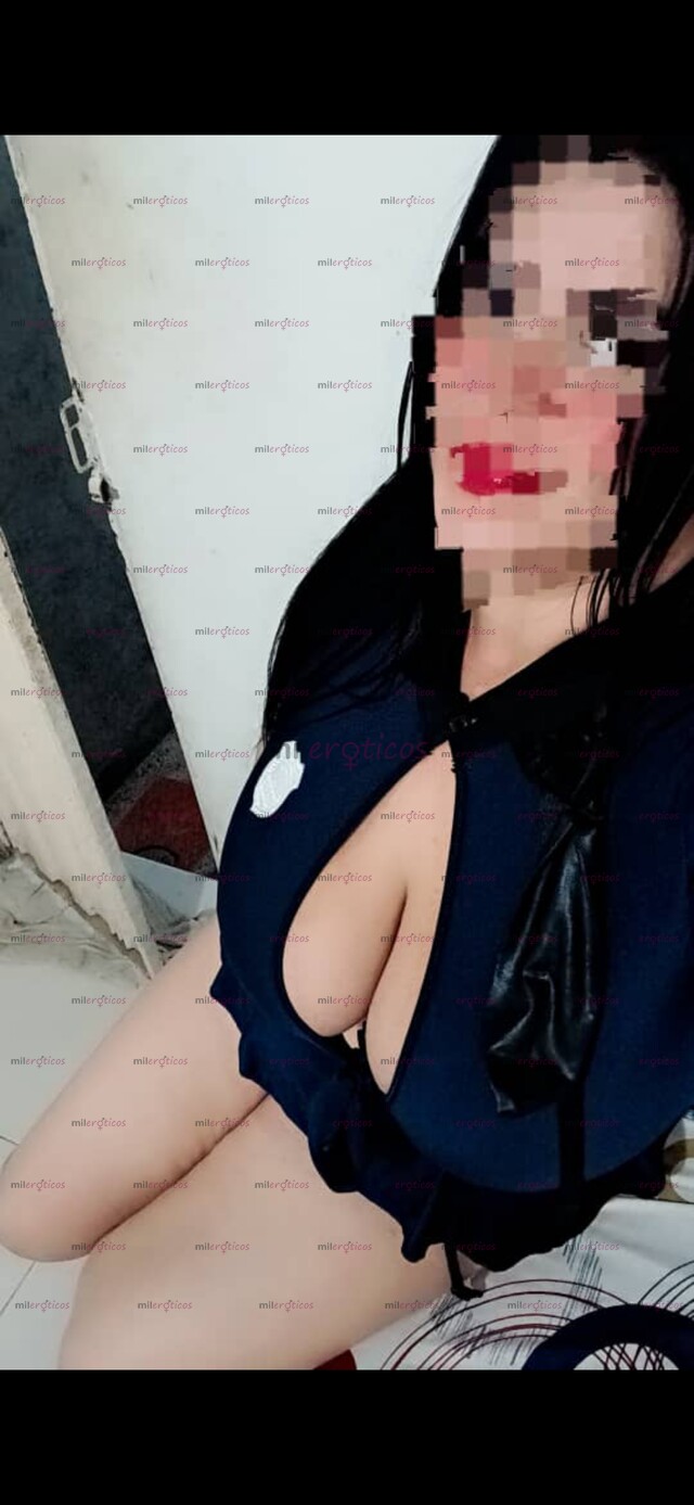FOTOS DE NUEVA EN TU CIUDAD SEXY MULTIORGÁSMICA BLANQUITA DE PELO NEGRO CON GRANDES TETAS