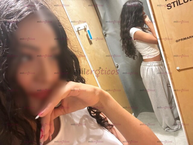 FOTOS DE VERA 20 AÑOS FLAQUITA RICA PIEL BONITA, POMPIS EN SU LUGAR