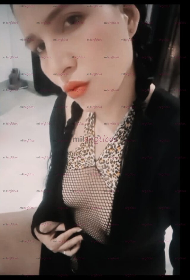 FOTOS DE HERMOSA PRINCESA EXÓTICA DEMASIADO ARDIENTE APRETADITA Y CHUPADERA