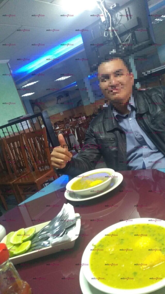 FOTOS DE GIGOLO EXPERTO EN SEXO ORAL DÉJAME CUMPLIR TUS FANTASIAS