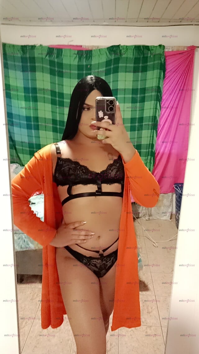 FOTOS DE HOLA SOY CRIS UNA CHICA TRANS RECIÉN LLEGADA A PATIO BONITO VEN Y JUGAMOS