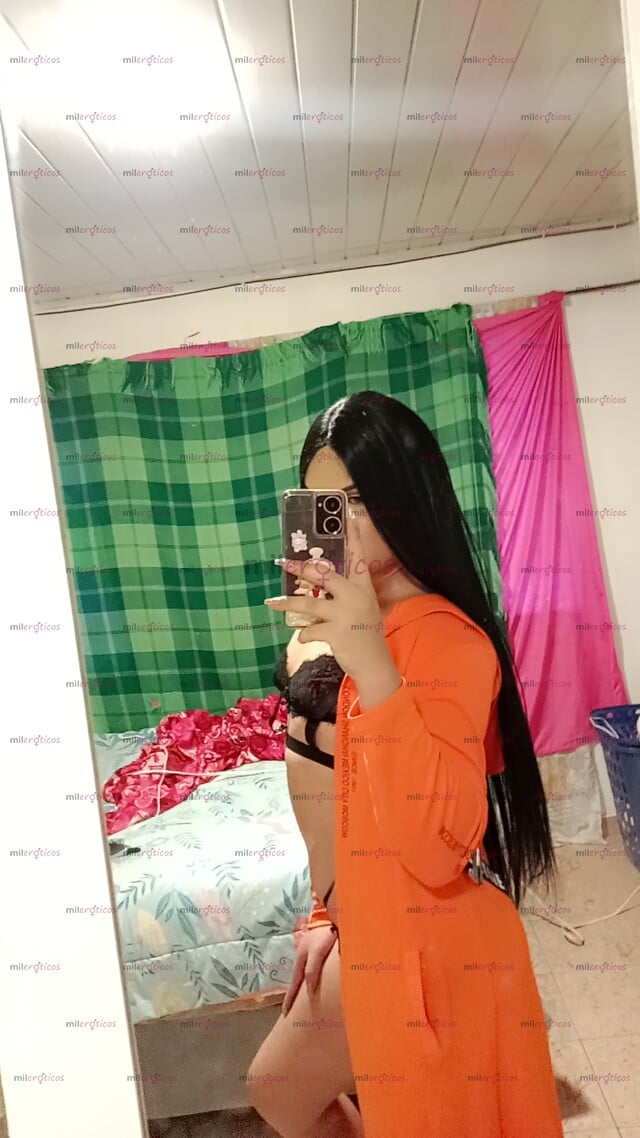 FOTOS DE HOLA SOY CRIS UNA CHICA TRANS RECIÉN LLEGADA A PATIO BONITO VEN Y JUGAMOS