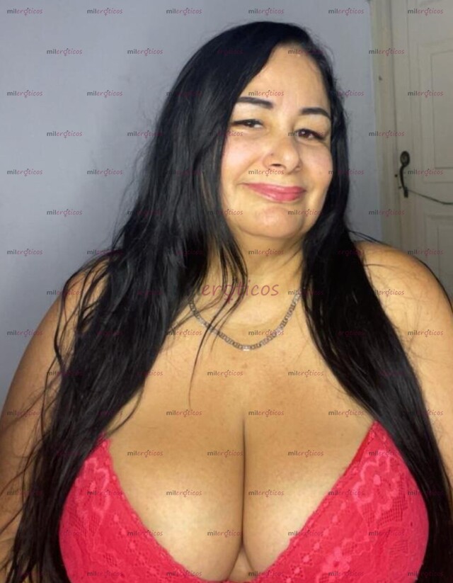 FOTOS DE POCOS DÍAS EXPERTA EN ORAL ENSALIVADO PAJA RUSA Y CHOCHITA ESTRECHITA DISPONIBLE