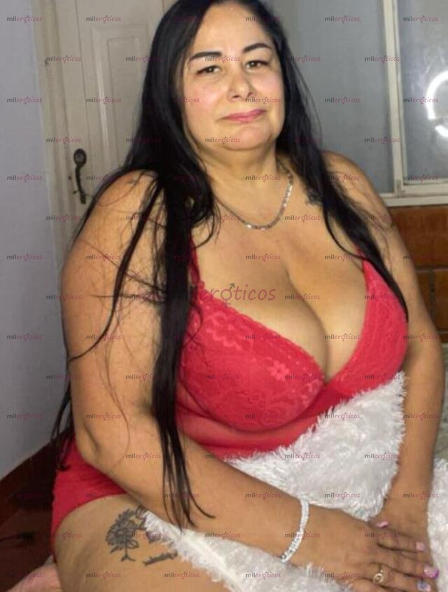 FOTOS DE POCOS DÍAS EXPERTA EN ORAL ENSALIVADO PAJA RUSA Y CHOCHITA ESTRECHITA DISPONIBLE