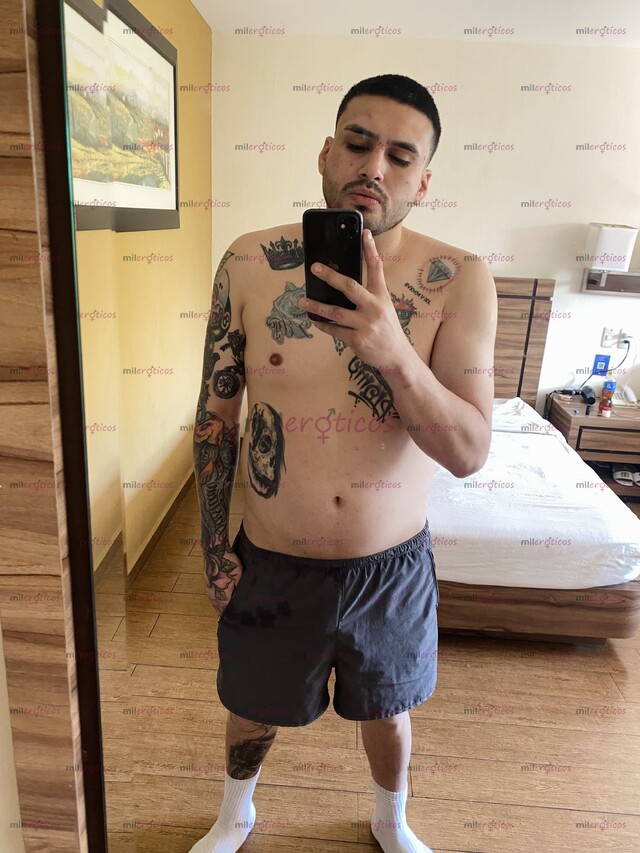 FOTOS DE HETERO COMO ACTIVO!!100% VERGA CON MUCHA LECHE CABEZONA