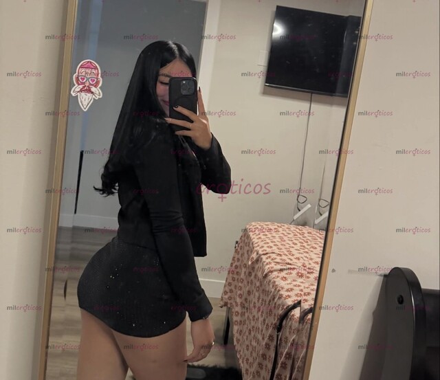 FOTOS DE SHANNEL CABELLO LARGO NEGRO CUERPO DIVINO