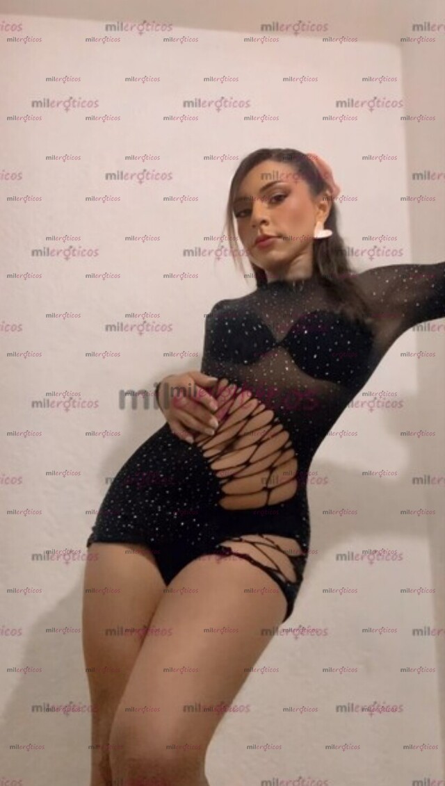 FOTOS DE JOVEN CALIENTE, COMPLACIENTE, APRETADITA Y DOTADA. LLAMAME 6981162932