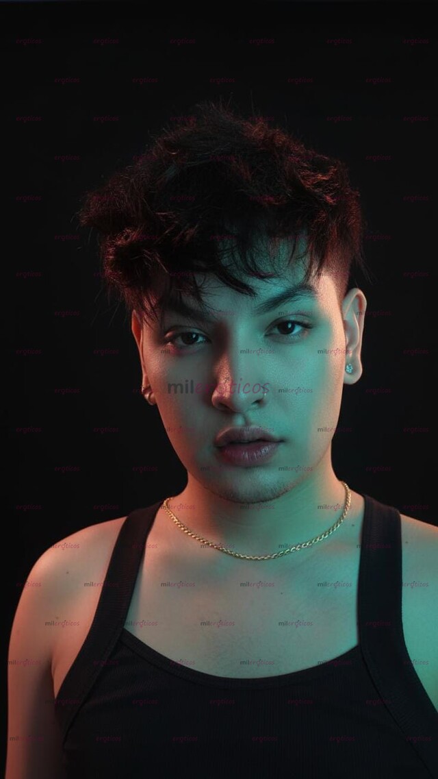 FOTOS DE NIÑO VIP SERIO MUY CALIENTE Y DISPUESTO A TODO TU MORBO