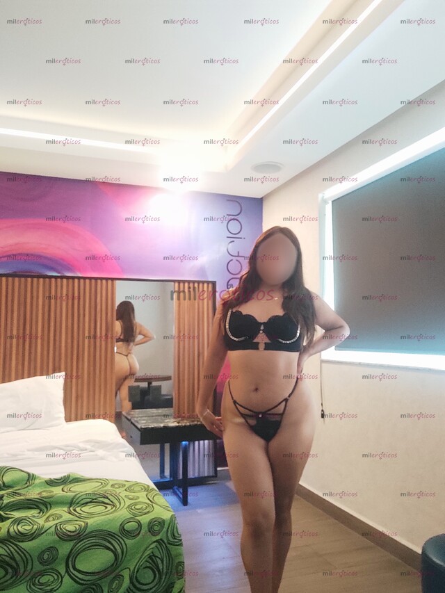 FOTOS DE TU AMANTE O TU PUTITA FAVORITA, DAME RICO AMOR
