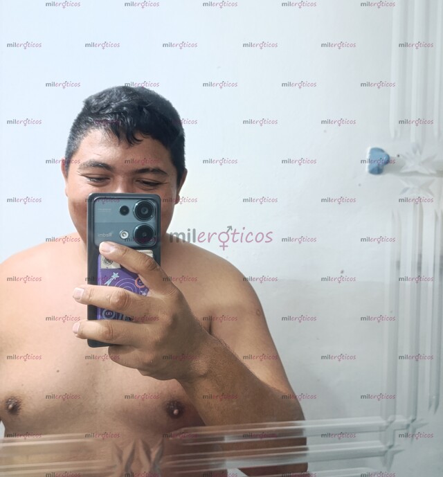 FOTOS DE JOVEN, CALIENTE ,MENTALIDAD ABIERTA,AMABLE Y EDUCADO, DISPONIBLE PARA DAMAS, TRÍ