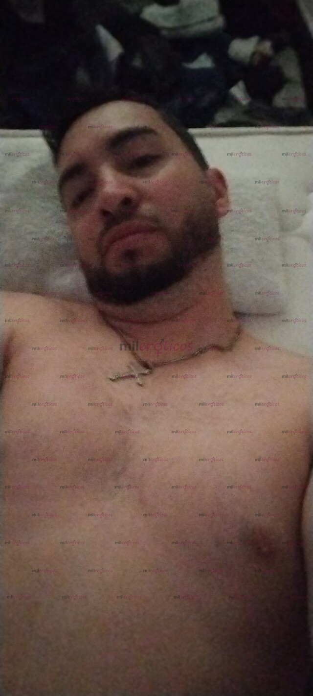 FOTOS DE COMPLACIENTE Y BIEN DOTADO ........ ESCRIBE A MI WHATSAPP