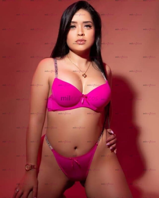FOTOS DE CHICA BLANQUITA CON RICAS TETAS Y BUENAS CURBAS DISPUESTA A COMPLACERTE