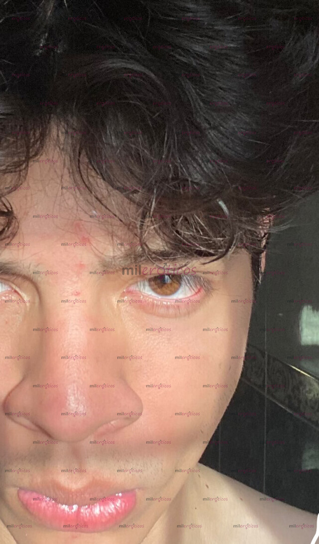 FOTOS DE 8H X 400, SOY MUY CALIENTE Y SI ERES SEÑORITA CRÉEME QUE TENGO GANAS DE COGERTE