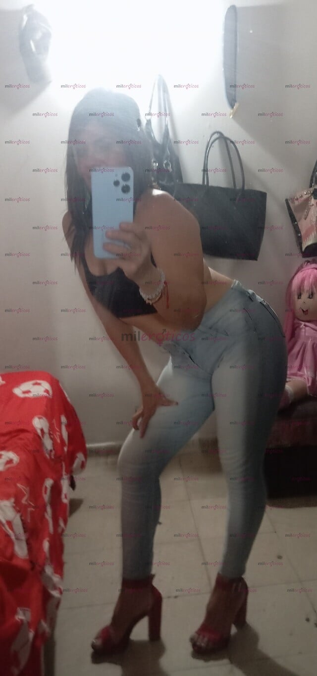 FOTOS DE ÚLTIMO DÍA VEN TOMA MIS BELLAS CURVAS SOY DESCOMPLICADA CARIÑOSA SOY TU MEJOR ES